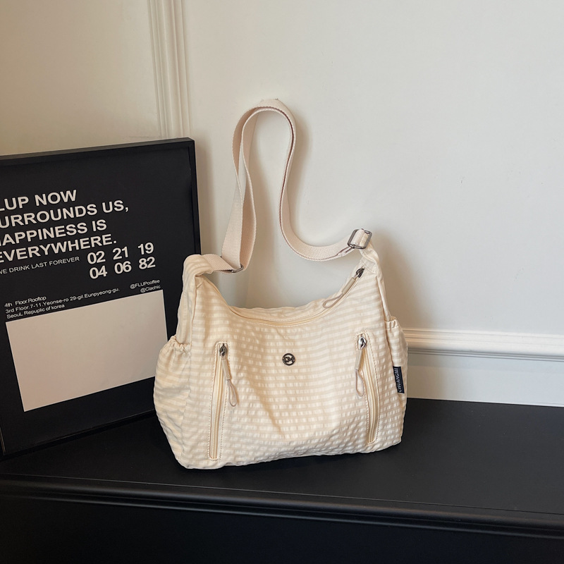 Tas Selempang Wanita Model Bar - Interior Design Grid ulasan dan harga